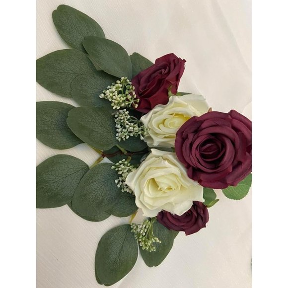 Burgundy & Ivory Roses Eucalyptus Stem with babies breath Bouquet Kit - Picture 4 of 4